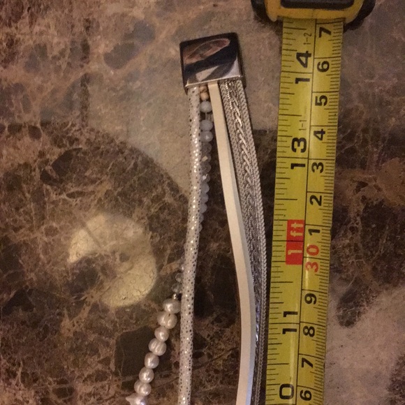 Wrap Around Pearl Bracelet - Picture 4 of 5